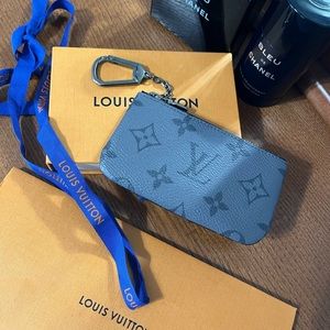 LOUIS VUITTON KEY POUCH